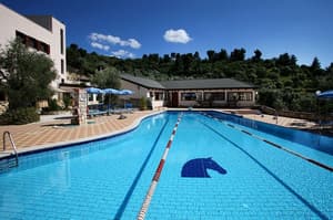 thumbnail: Outdoor pool