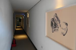 thumbnail: Hallway