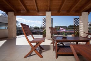 thumbnail: Terrace/patio