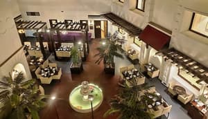 thumbnail: Restaurant