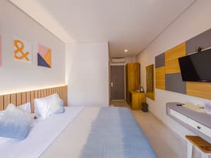 thumbnail: Room