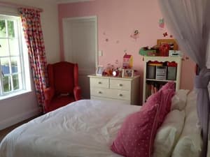 thumbnail: In-room dining