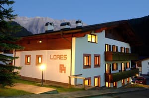 thumbnail: Exterior