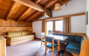 thumbnail: Living room