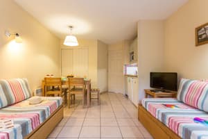 thumbnail: Living area