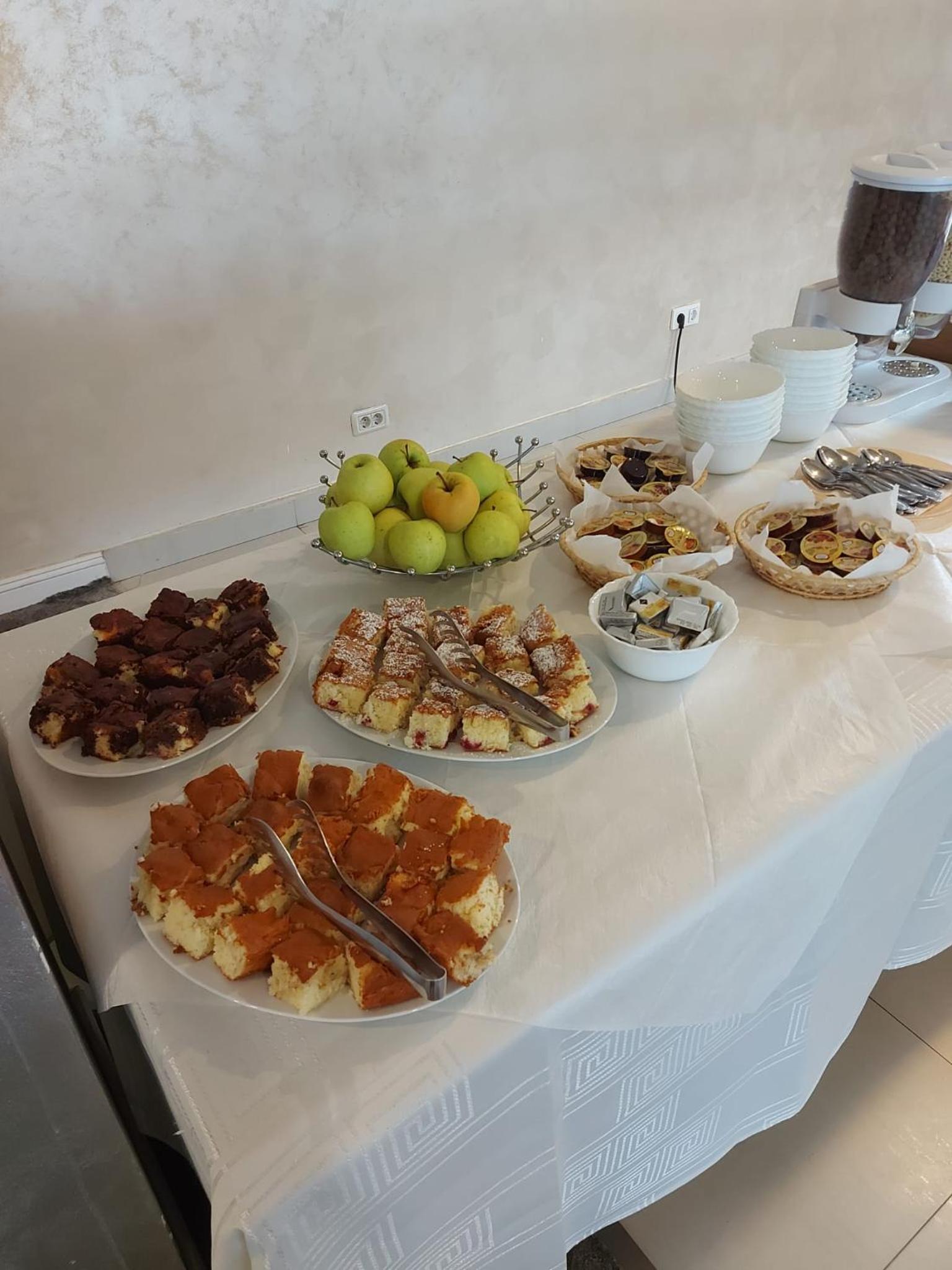 Restaurant-cafeteria