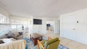 thumbnail: Living room