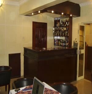 thumbnail: Bar (on property)