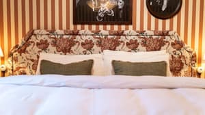 thumbnail: Room