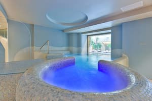 thumbnail: Spa