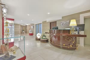 thumbnail: Spa reception