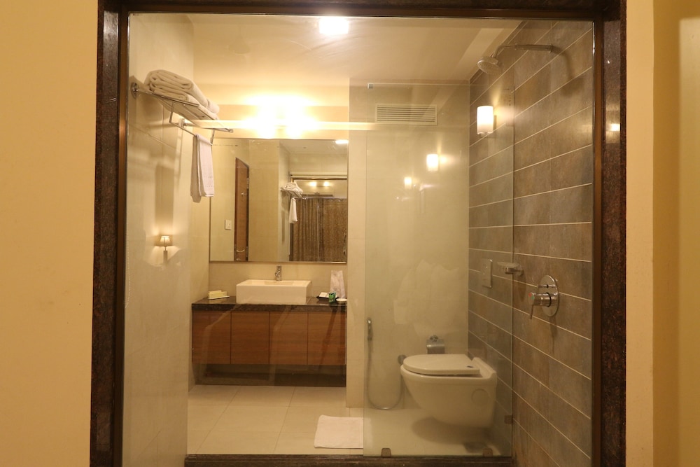 Bathroom amenities