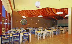 thumbnail: Restaurant