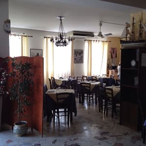 thumbnail: Restaurant