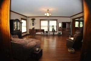 thumbnail: Living area