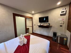 thumbnail: Room