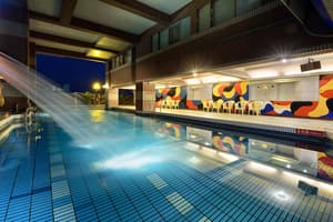 thumbnail: Pool