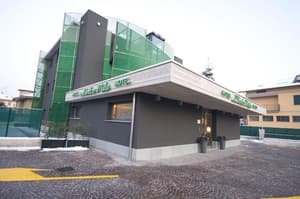 thumbnail: General view