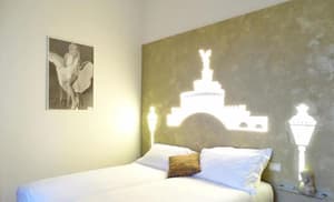thumbnail: Room amenity