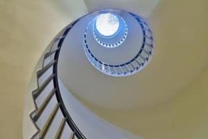 thumbnail: Interior entrance
