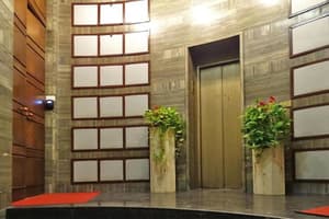 thumbnail: Exterior detail