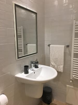 thumbnail: Bathroom