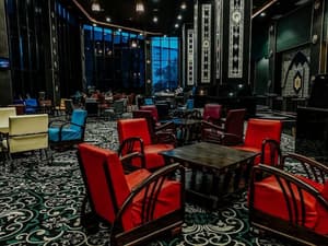 thumbnail: Lobby sitting area