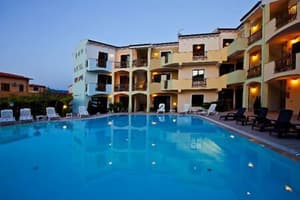 thumbnail: Outdoor pool