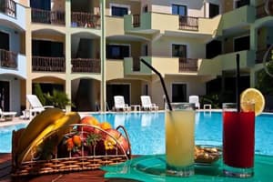 thumbnail: Outdoor pool