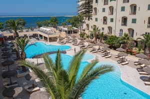 thumbnail: Outdoor pool