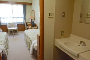 thumbnail: Bathroom