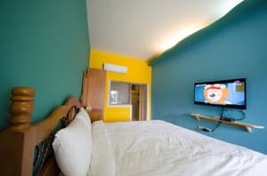 thumbnail: Room