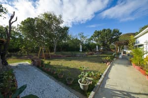 thumbnail: Courtyard