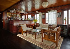 thumbnail: Interior