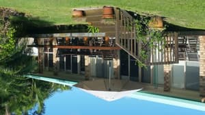 thumbnail: Exterior