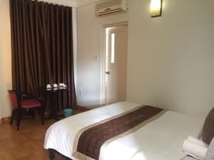 thumbnail: Room