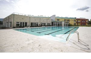thumbnail: Outdoor pool