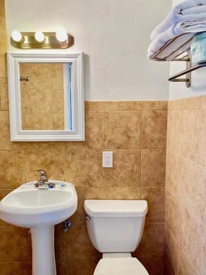 thumbnail: Bathroom