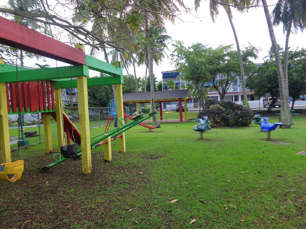 Children's play area - outdoor