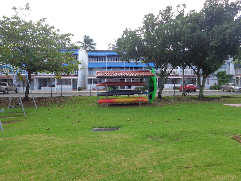 Children's play area - outdoor