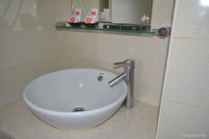 thumbnail: Bathroom sink