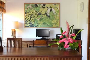 thumbnail: Reception