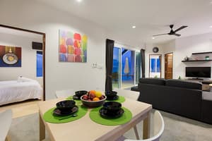 thumbnail: In-room dining