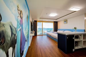 thumbnail: Room