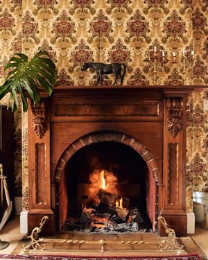 thumbnail: Interior