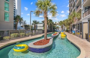 thumbnail: Outdoor pool