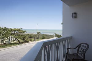 thumbnail: Balcony view