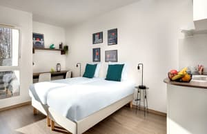 thumbnail: Room