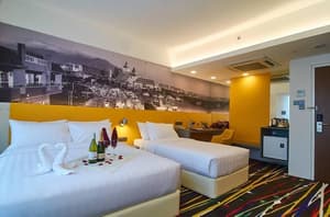 thumbnail: Interior