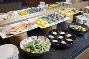thumbnail: Breakfast buffet